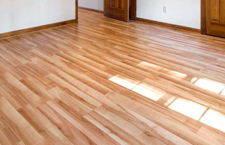 How to Maintain Wooden Floor