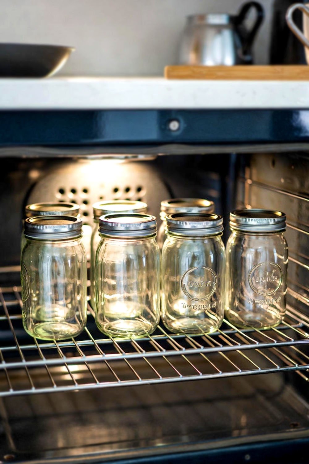 How to Sterilize Jars in the Oven